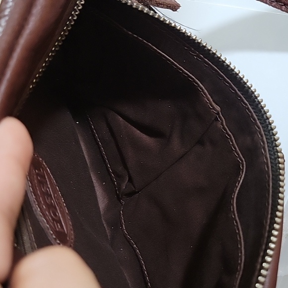 Fossil Leather Crossbody Bag in beautiful Cherry Brown🤎🐿 - Picture 11 of 12